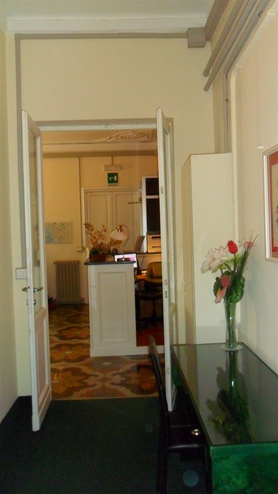 Hotel Suisse Генуя Экстерьер фото