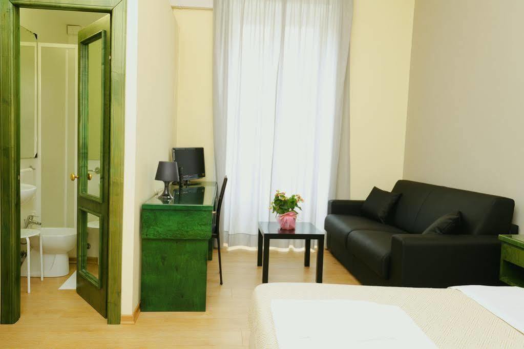 Hotel Suisse Генуя Экстерьер фото