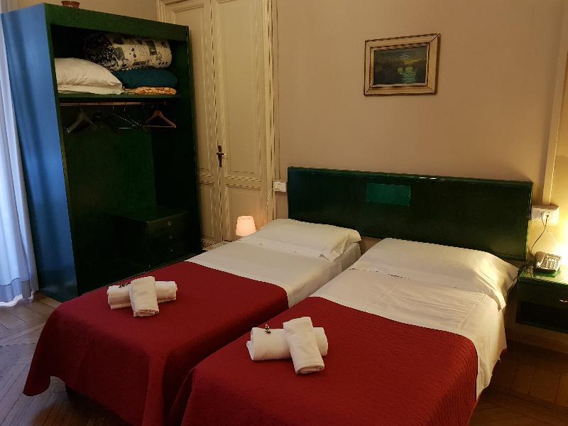 Hotel Suisse Генуя Экстерьер фото
